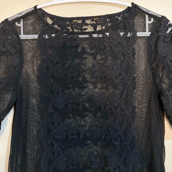 Black Mesh Tee with Lace Overlay and Scalloped Edges - Picture 5 of 13